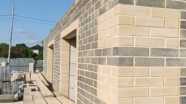 Красивый фасад дом кирпич Ситибрик ЛИТОС FASHION BRICK #красивыйфасаддома #домизкиопичаfashionbric смотреть онлайн