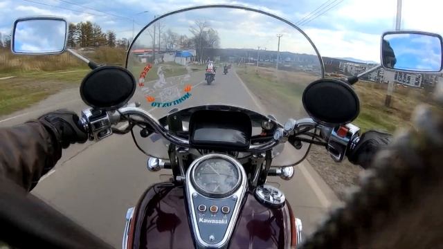 Стрелканулись на площади в Ванино. Свинцовое небо и минус бетона, коней подгоняет на зиму в стойло смотреть онлайн