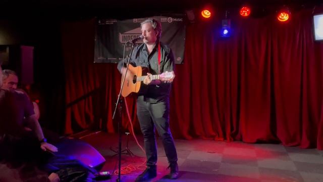 James Walsh - Tell Me It's Not Over/Seventeen Going Under - Live in London (30/01/23) смотреть онлайн