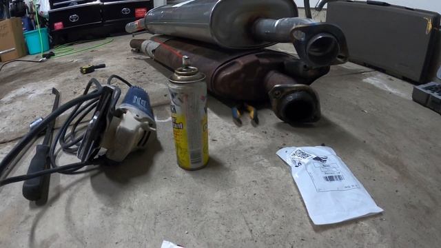 2009 Toyota RAV4 Muffler Replacement смотреть онлайн