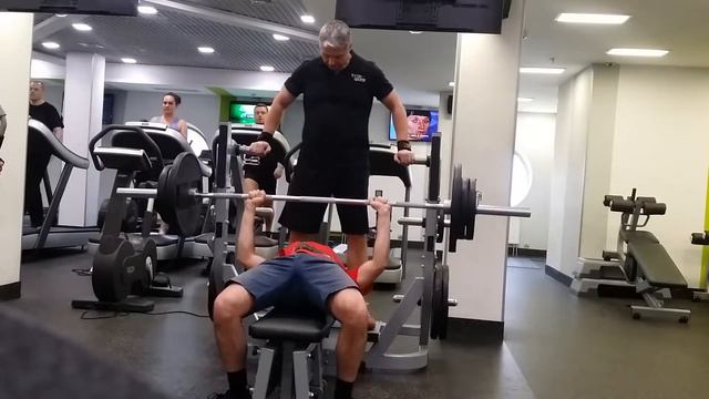 100 кг ЖИМ ГРУДИ НЕОФИТ СТРОГИНО 2015 03 03 16 00 40ok смотреть онлайн