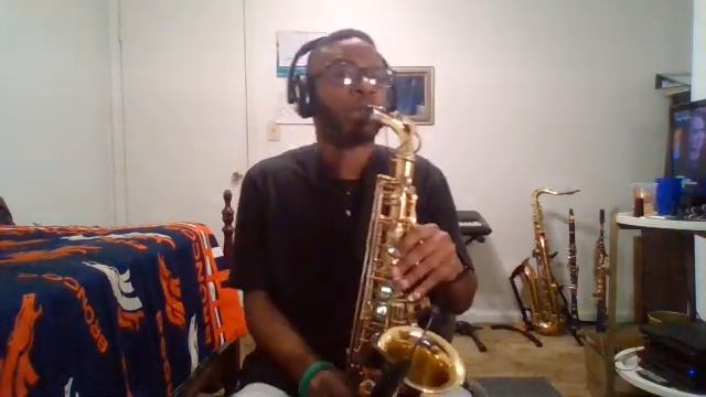 Chris Solomon - Senorita - Saxophone Cover (2017) смотреть онлайн
