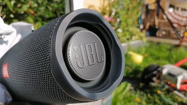 (BASS TEST) - JBL CHARGE ESSENTIAL 2 + CRAZY WARPING ??IN 70%VOL. ?? смотреть онлайн