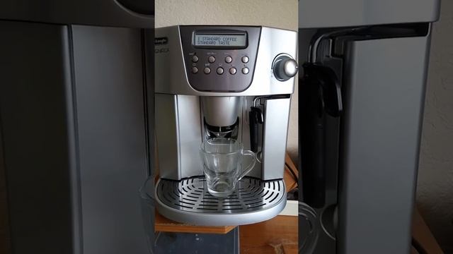 DeLonghi Magnifica ESAM4400 июль2016 смотреть онлайн