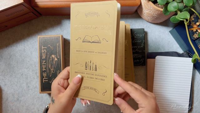 Galen Leather Mini Haul | Everyday Notebook & Pen Holder смотреть онлайн