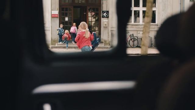 Toyota - Proace "Maybe" (DC) смотреть онлайн