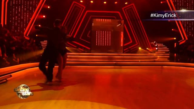 Gala 13 - Vals - Kim y Érick смотреть онлайн