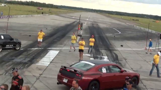 *** CRAZY *** TS R32 7.663 @ 296kph/184mph! New E.European Record. смотреть онлайн