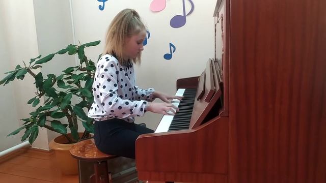 Лысевич Дарья. И.С. Бах Куранта из французской сюиты до минор смотреть онлайн