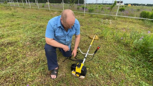Косим Траву Тримером БК-1980 "Калибр", Объективный Обзор от Пользователя. смотреть онлайн