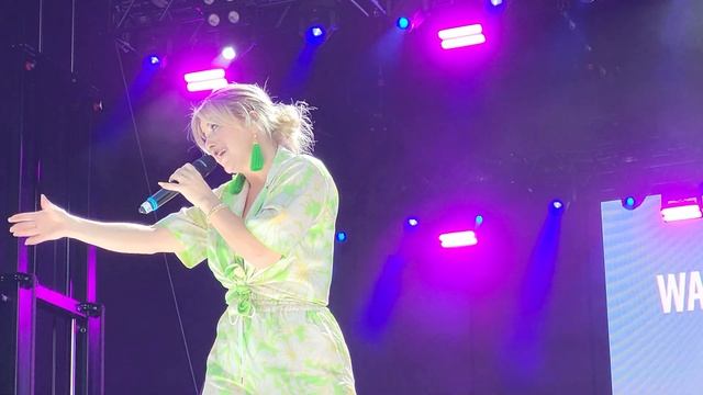 Beatrice Egli - Volles Risiko #beatriceegli #Schlagerinsel смотреть онлайн