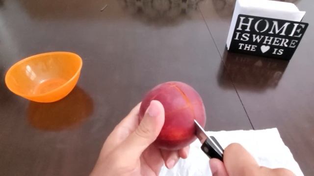 How to cut a peach or nectarine "Life Changing" смотреть онлайн