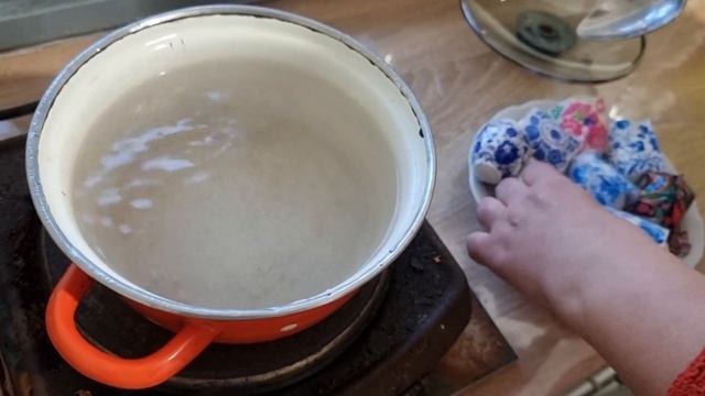 Со светлым праздником Пасхи! Засадила плантацию лука)? смотреть онлайн