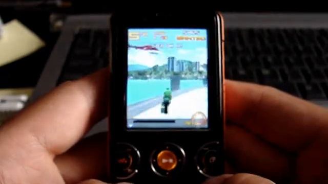 Asphalt 3 3D on Sony Ericsson W610i смотреть онлайн