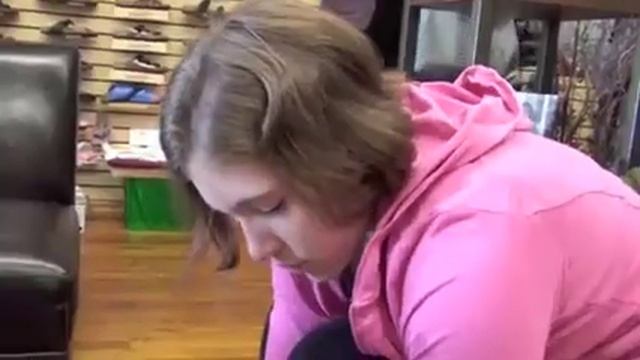 как меряют обувь в магазинах смотреть онлайн