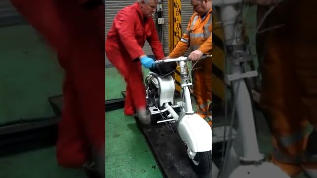 Lambretta 150LD starts for the first time in 34 years!! смотреть онлайн