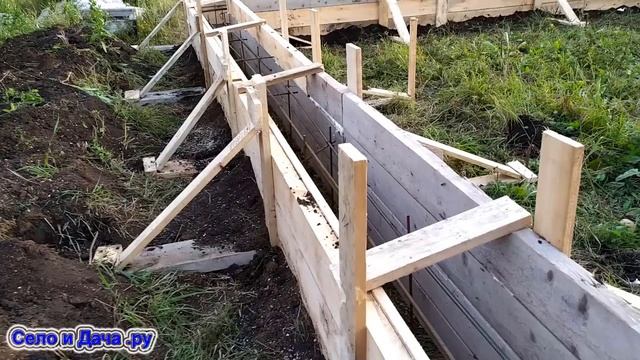 Как сделать правильный ленточный фундамент для дома своими руками? Армирование ленточного фундамент смотреть онлайн