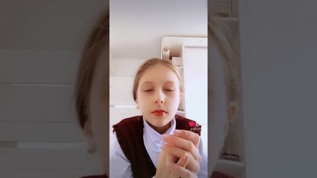 Подписывайся на мой Likee(robloks_queen) смотреть онлайн
