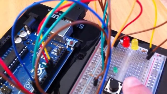Arduino Magic 8ball (LED only) смотреть онлайн
