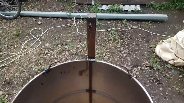 Изготовление ручной мини-тюковалки для сена из бочки своими руками. Воплощение 3Д наброска в жизнь смотреть онлайн