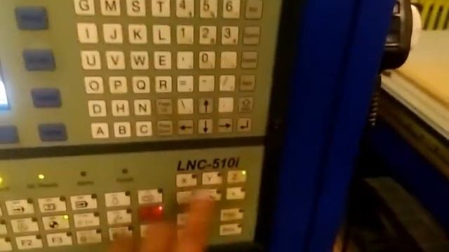 Включение станка Beaver со стойкой LNC-510. смотреть онлайн