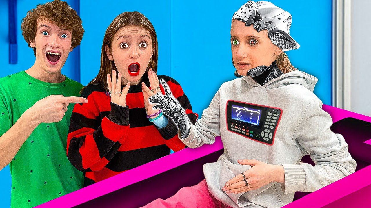 Купили РОБОТА Машу Клуб Tube !! смотреть онлайн