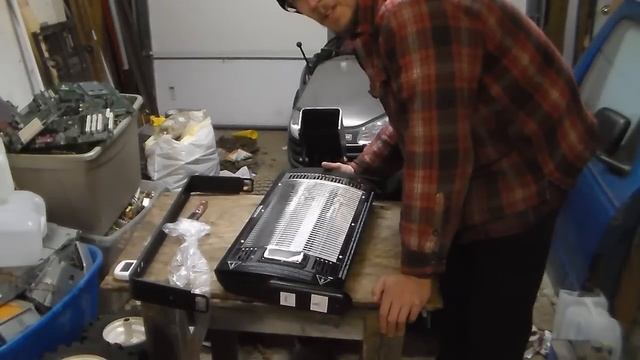 ProFusion Heat Ceiling-Mounted Workshop Heater with Halogen Light — 5200 BTU, 1500 Watt смотреть онлайн