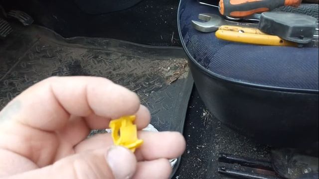 Ремонт ремня безопасности #пежо206. смотреть онлайн