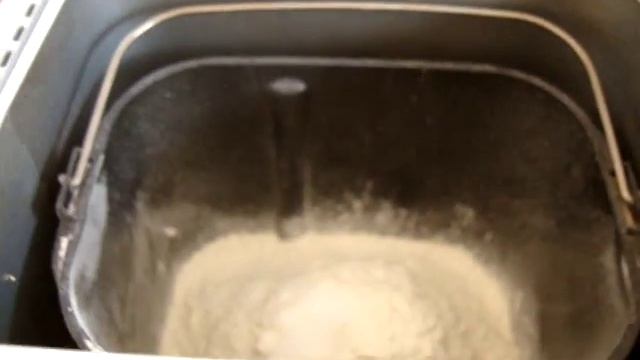 Best Bread Maker UK; Using a Panasonic SD257 Breadmaker - It really is this easy! смотреть онлайн