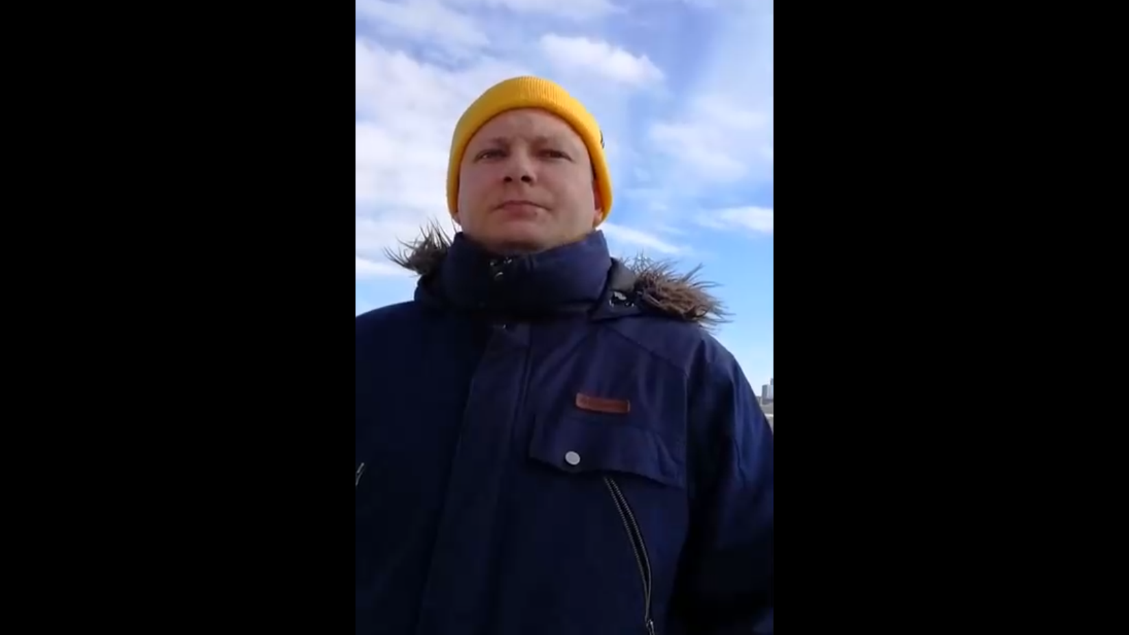 Депутат вызвал на дуэль избирателя, но вместо себя прислал чемпиона по боксу смотреть онлайн