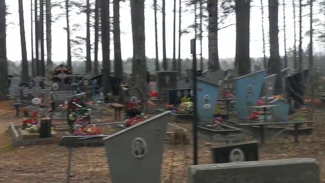 Пасха, год маме, рыбалка на Втрое, огород.... 01-05.05.13 Сланцы смотреть онлайн