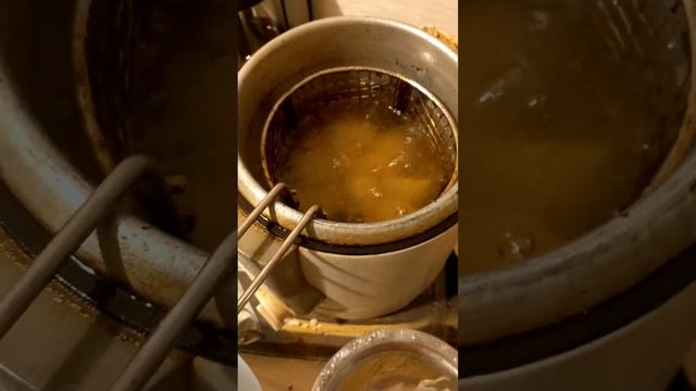 Пельмени во фритюре. Отличный рецепт на вечер. #еда #блог #влог #вкусно #вечер #кухня #рецепты смотреть онлайн