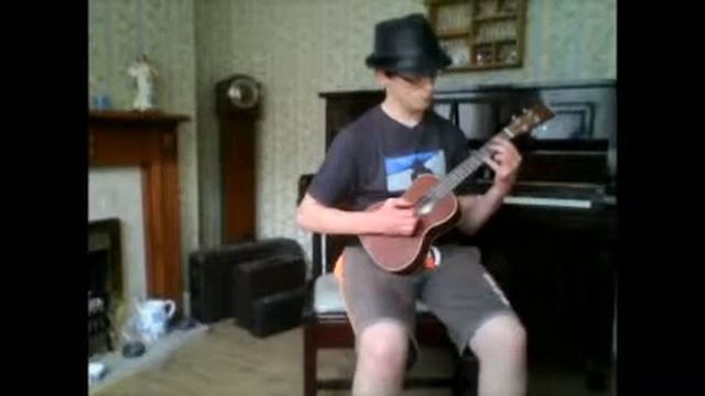 Green Day Wake Me Up When September Ends Ukulele Cover смотреть онлайн