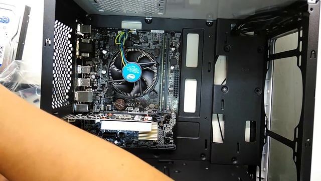 Intel Core I3 7100 With ASUS H110M K