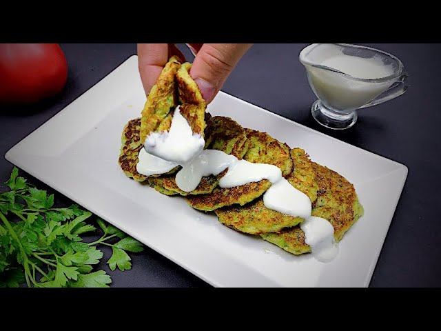 Кабачковые ОЛАДУШКИ С СЫРОМ! Быстрый рецепт ОЧЕНЬ ВКУСНОГО перекуса смотреть онлайн