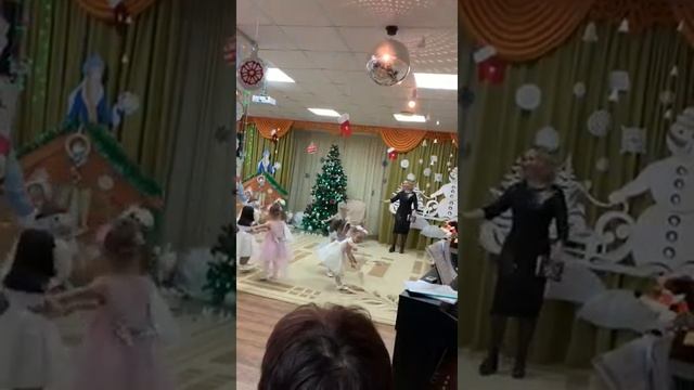 Первый Варин новый год 2018 смотреть онлайн