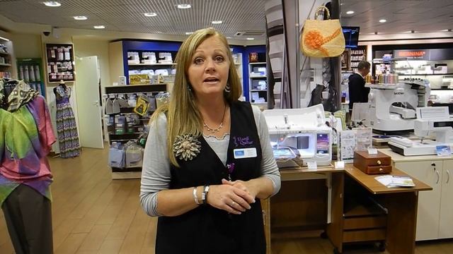 Представитель компании Handi Quilter г-жа Kelly Ashton делится впечатлениями о магазине Мир Шитья смотреть онлайн