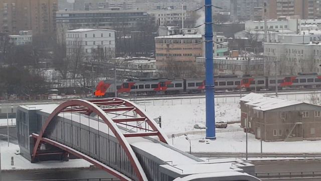 Вид на Москву из окна гостиницы Измайлово смотреть онлайн