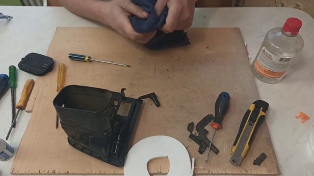 Как разобрать и проклеить заслонку воздуховода печки на Пассате Б 3 Ремонт заслонки дефлектора печк смотреть онлайн