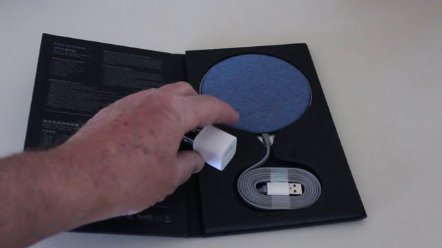 Qi Wireless Charger Review смотреть онлайн
