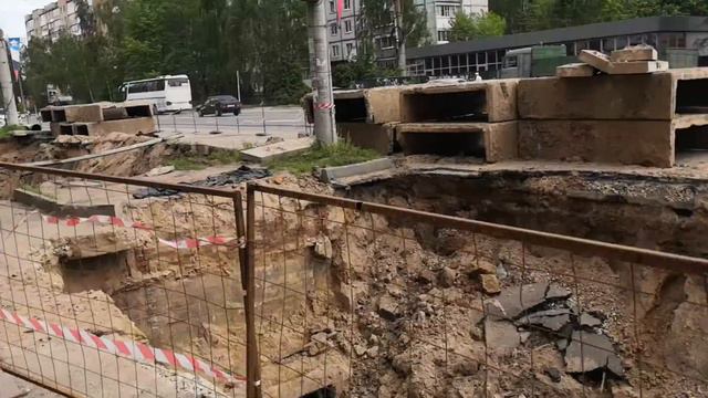 Нормандия-Неман, где рабочие? смотреть онлайн