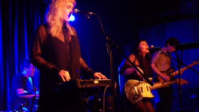 Frankie Rose-Daylight sky@The Lexington.LONDON.28/6/12 смотреть онлайн