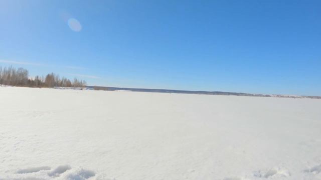 Зимняя рыбалка на реке Кама. Первомайка смотреть онлайн