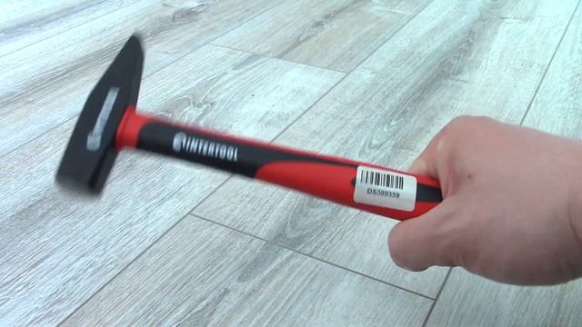 Intertool 200 claw hammer Молоток слесарный смотреть онлайн