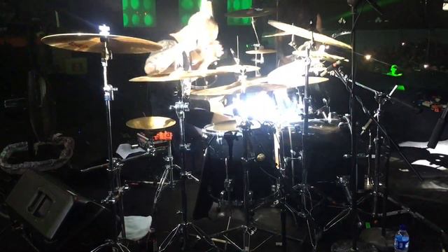 Eloy Casagrande - Sepultura live in Medan Indonesia смотреть онлайн