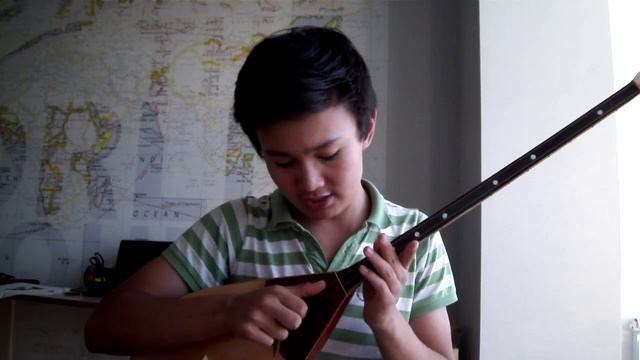 Как играть на домбре, азы смотреть онлайн