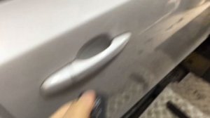 Volvo  V40 cannot open doors