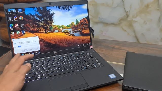Dell Latitude 7390 | laptop mỏng nhẹ, đậm chất doanh nhân, rất tiện cho việc di chuyển смотреть онлайн
