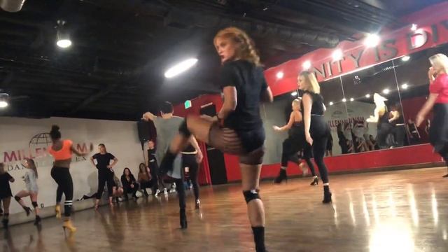 ‘Teeth’ By Lady Gaga | Pumpfidence Choreo смотреть онлайн