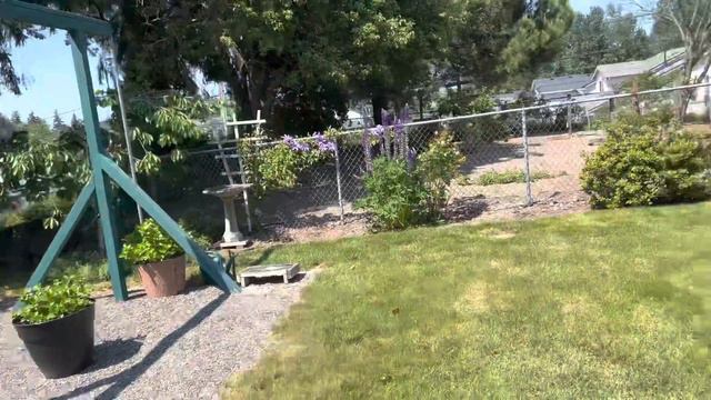 Stay-cation Day #1 So Much to Get Done! | WA Zone 8b | Garden Vlog смотреть онлайн